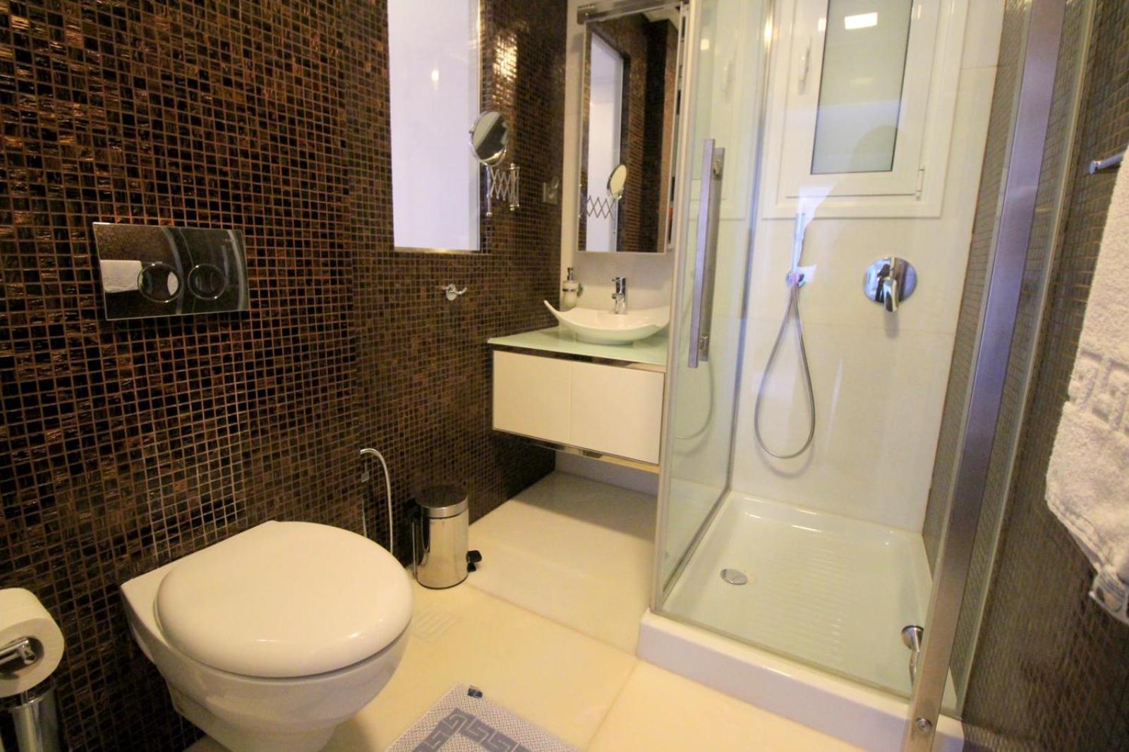 Kristi Apartments Sarandë Buitenkant foto